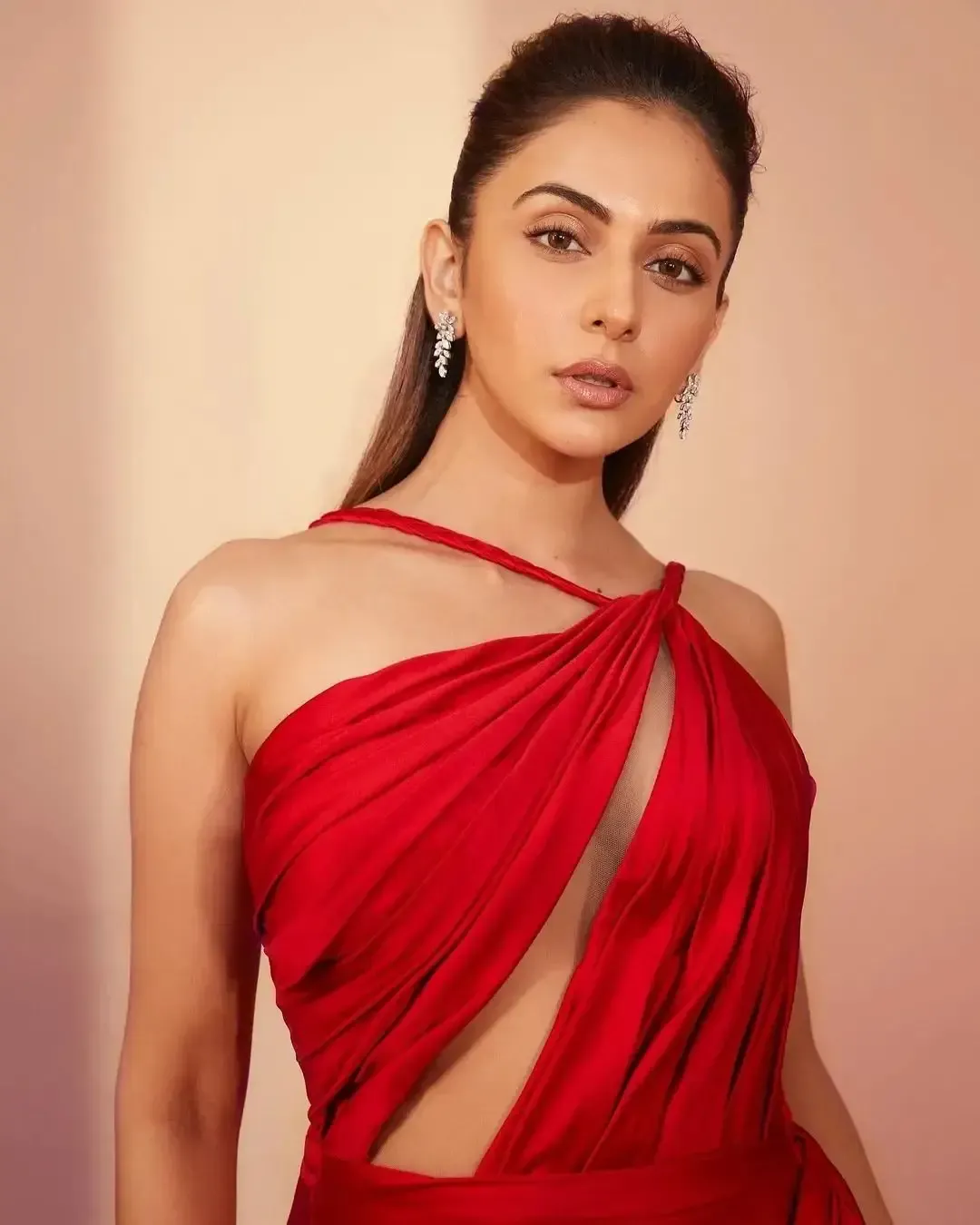 INDIAN GIRL RAKUL PREET SINGH AT HALL OF FAME AWARDS 2023 18